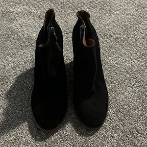 Black/brown wedge bootie